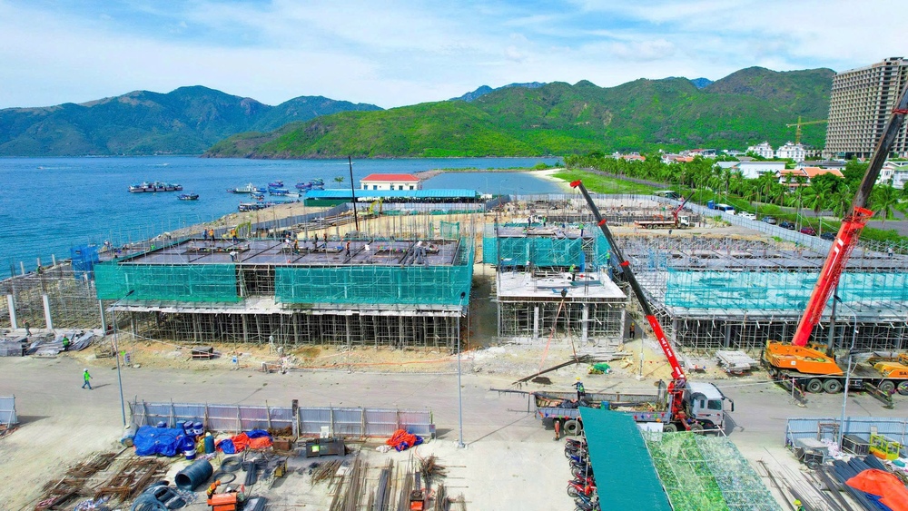 Tiến độ thi công Vinhomes Phú Quý